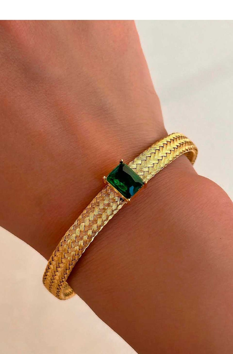 Accesorios Fetiche Suances | Pulsera Dorada De Acero Cristal Verde Esmeralda