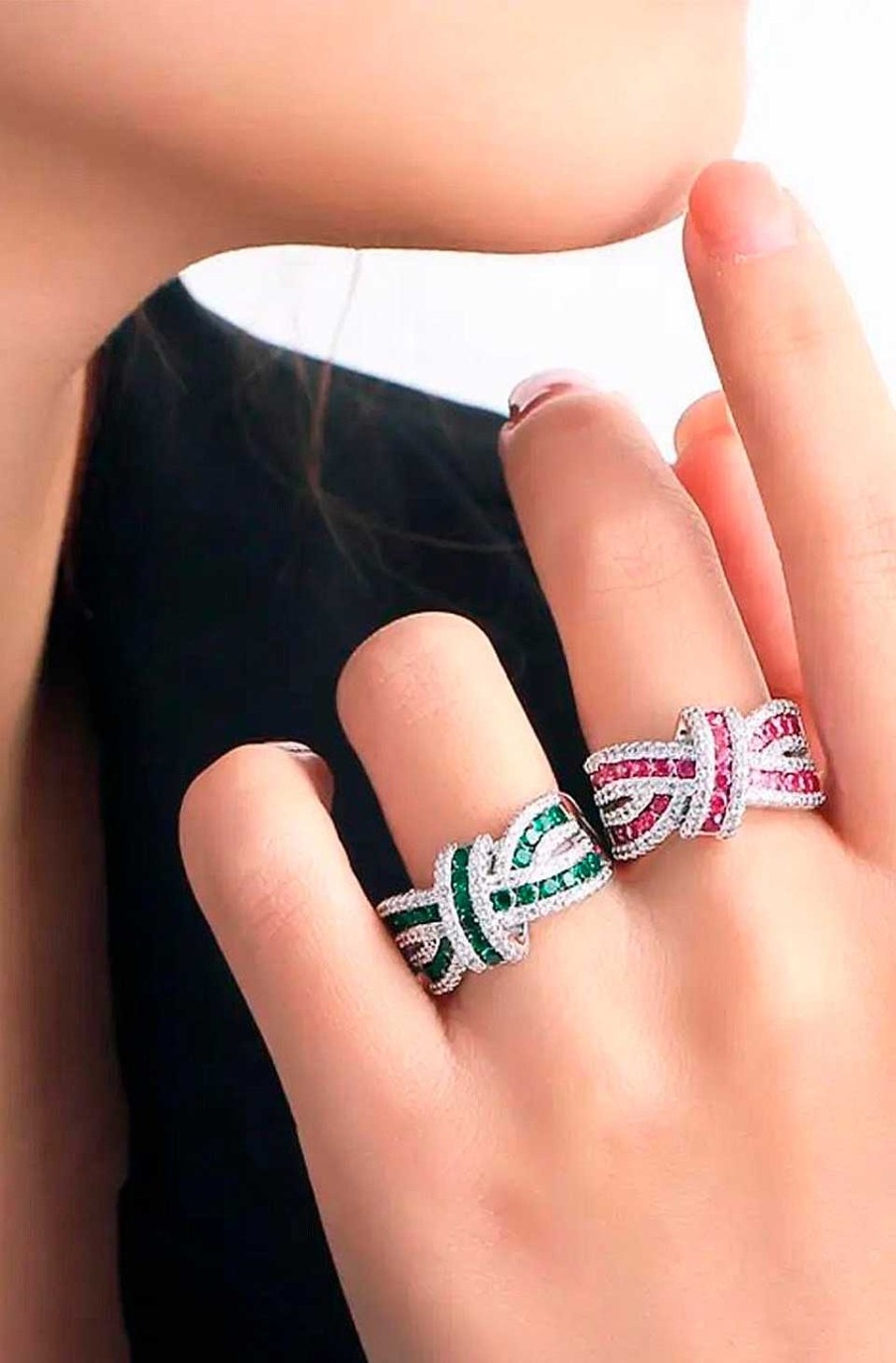 Accesorios Fetiche Suances | Anillo Entrelazado Esmeralda