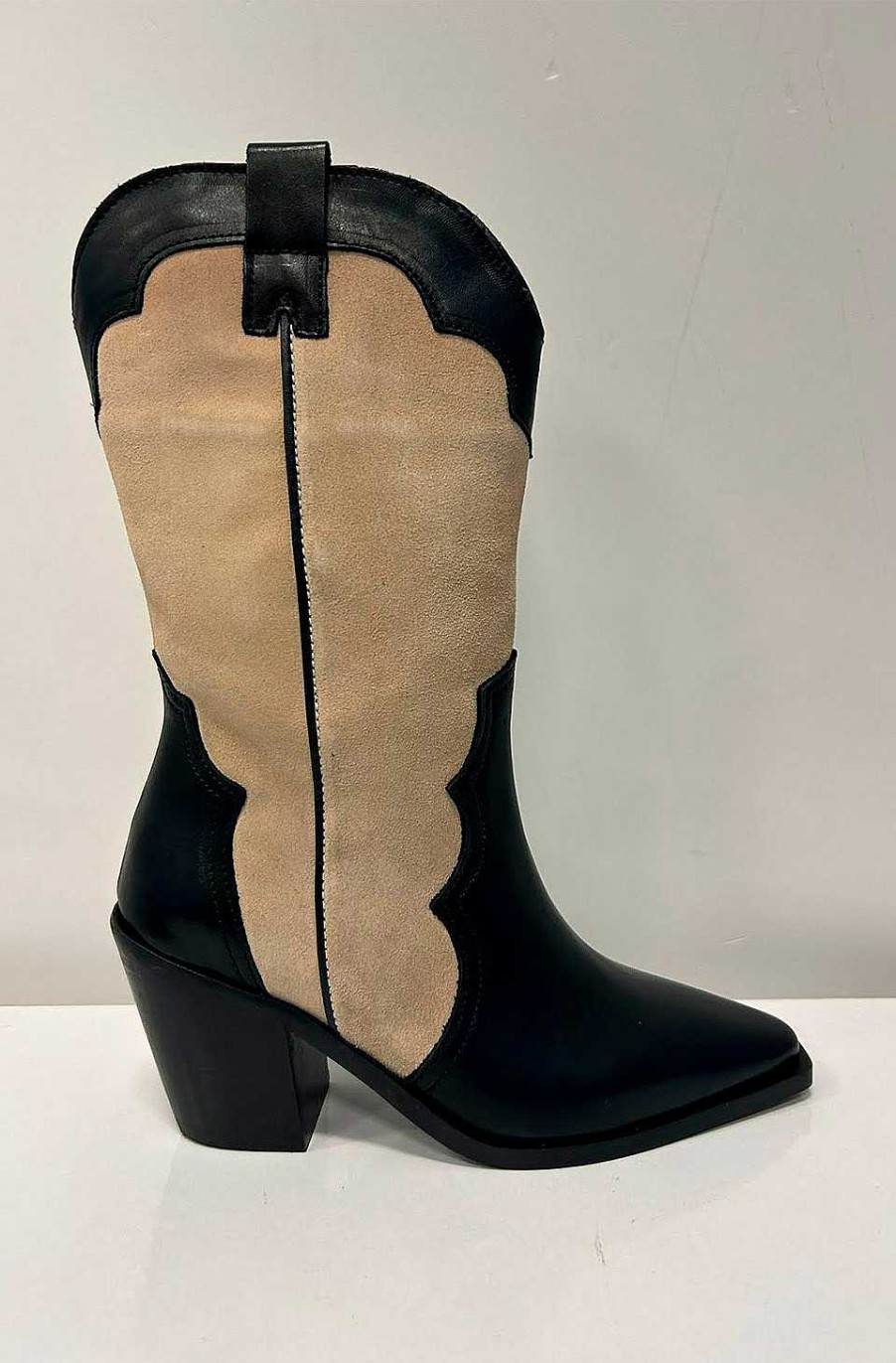 Calzado Fetiche Suances | Botas Camperas Daniella